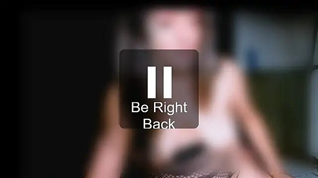 Snapshot of Layla-Lana chatting on February 2025 03:58:02 PM Layla-Lana online show from February 2025 03:58:02 PM