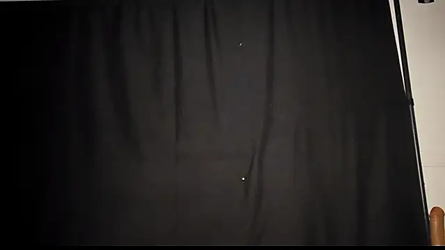 Snapshot of Layla-Lana chatting on March 2025 06:47:02 AM Layla-Lana online show from March 2025 06:47:02 AM