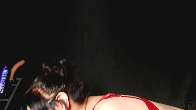 Snapshot of Layla-Lana chatting on February 2026 07:37:01 AM Layla-Lana online show from February 2026 07:37:01 AM