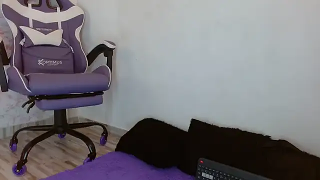 anahi  s online show from September 2025 08:42:01 PM