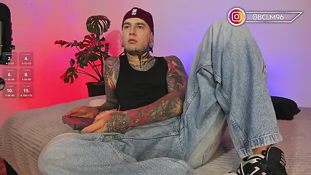 Im Bryan online show from February 2025 05:37:02 AM