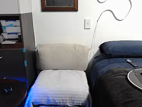 Snapshot of ChunkyMonkey007 chatting on September 2025 10:42:02 AM ChunkyMonkey007 online show from September 2025 10:42:02 AM