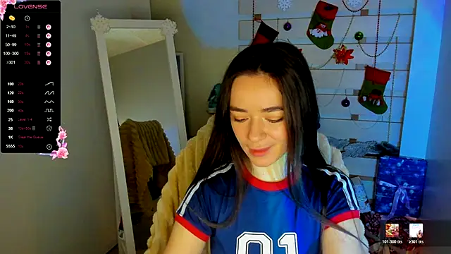 Bella XO online show from December 2025 01:29:02 PM