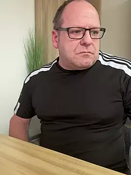 Snapshot of coupleLatinaLovers chatting on January 2025 12:59:01 PM coupleLatinaLovers online show from January 2025 12:59:01 PM