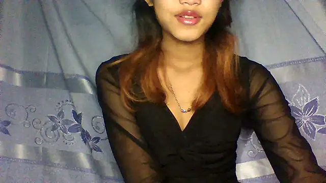 Snapshot of jassi-just18 chatting on January 2025 04:41:01 PM jassi-just18 online show from January 2025 04:41:01 PM