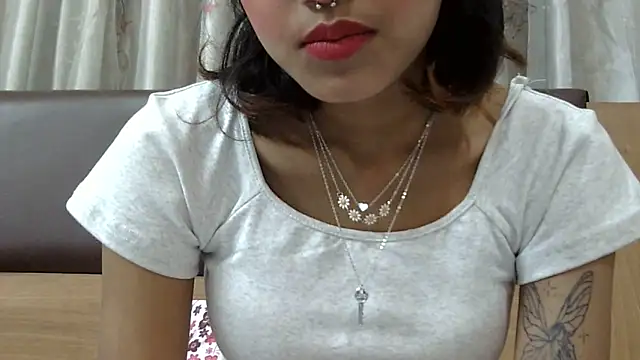 Snapshot of jassi-just18 chatting on March 2025 06:40:02 PM jassi-just18 online show from March 2025 06:40:02 PM