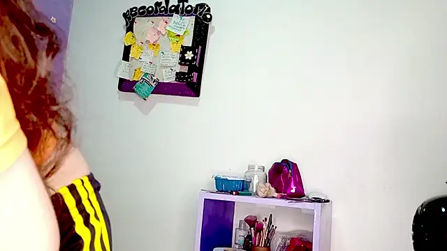 PetiteIvoryQueen19 online show from May 2026 03:44:02 AM