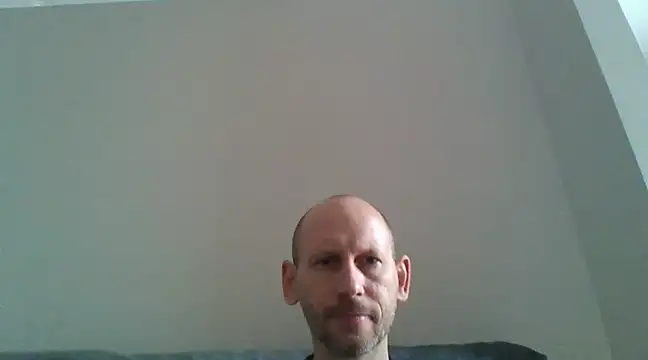 MrPearlsLive online show from December 2024 11:38:02 AM