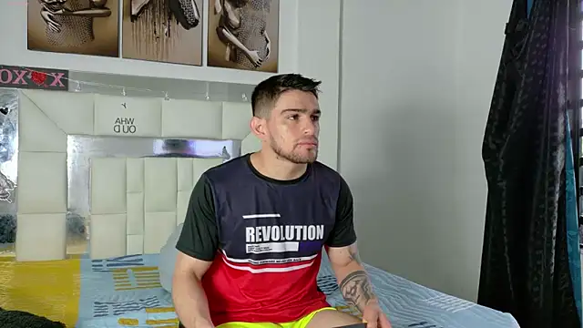 Sexy Alejandro  online show from December 2024 12:45:02 PM