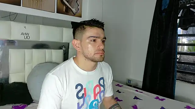 Sexy Alejandro  online show from March 2025 11:41:01 AM