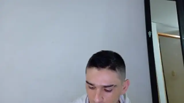Sexy Alejandro  online show from November 2025 03:18:02 AM