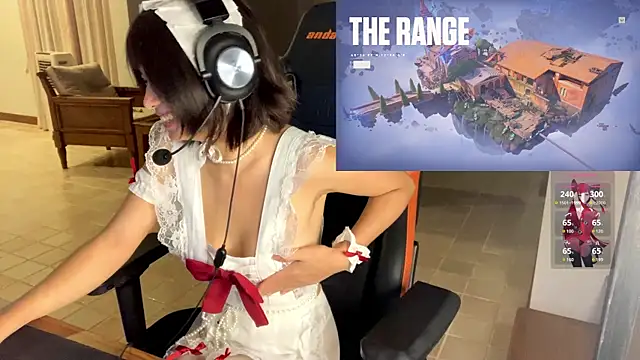 JayJaylov online show from December 2024 08:28:02 PM