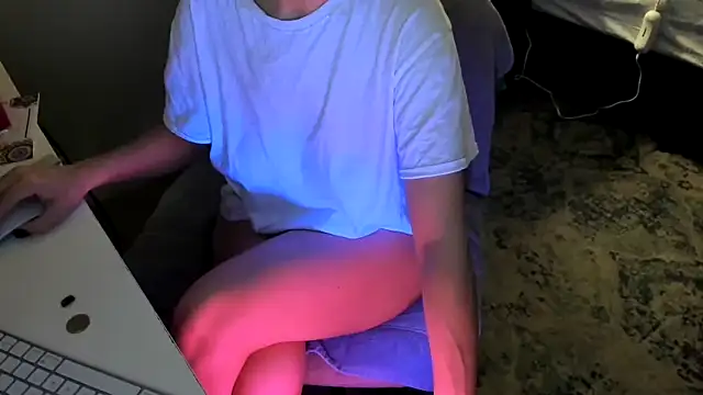 bigb00tyjudyyX online show from March 2026 03:57:02 PM