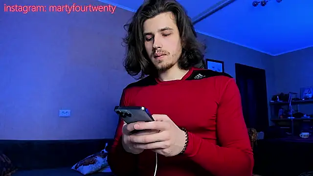 Snapshot of daddyMarty420 chatting on February 2026 05:22:02 PM daddyMarty420 online show from February 2026 05:22:02 PM