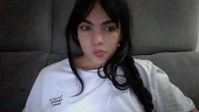 Kiri Cutee online show from December 2024 08:33:01 AM