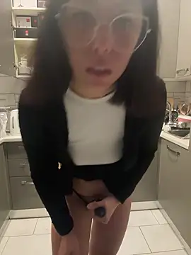 Porcella96 online show from January 2025 09:18:02 PM