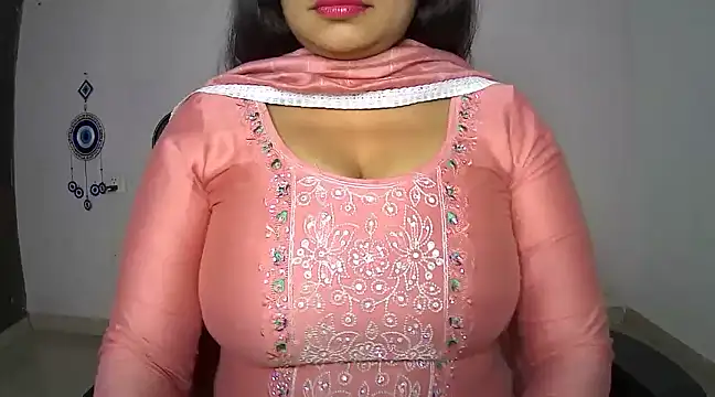 Swetaa  online show from February 2025 11:08:02 AM