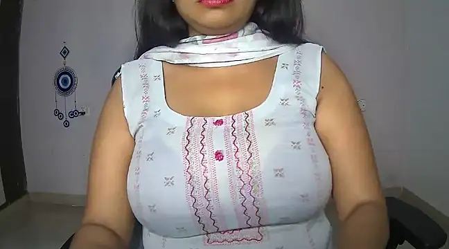 Swetaa  online show from February 2025 08:46:01 AM