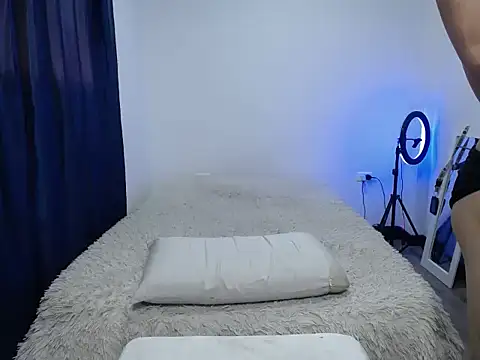 Snapshot of SWEET_MIGUEL chatting on October 2025 07:22:01 PM SWEET MIGUEL online show from October 2025 07:22:01 PM