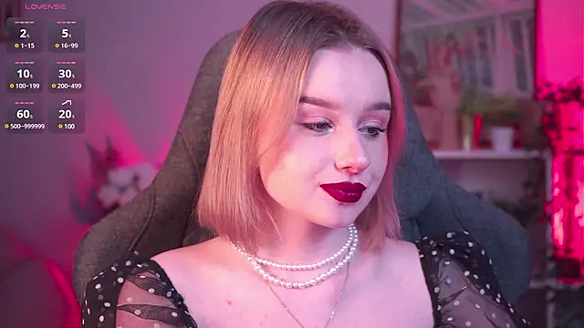 AdeleLoomis online show from December 2024 08:40:01 PM