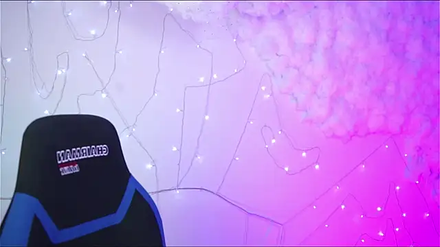 AdeleLoomis online show from December 2024 05:31:01 PM