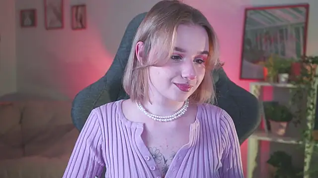 AdeleLoomis online show from December 2024 05:26:02 PM