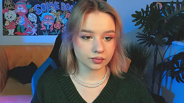 AdeleLoomis online show from December 2024 05:36:02 PM