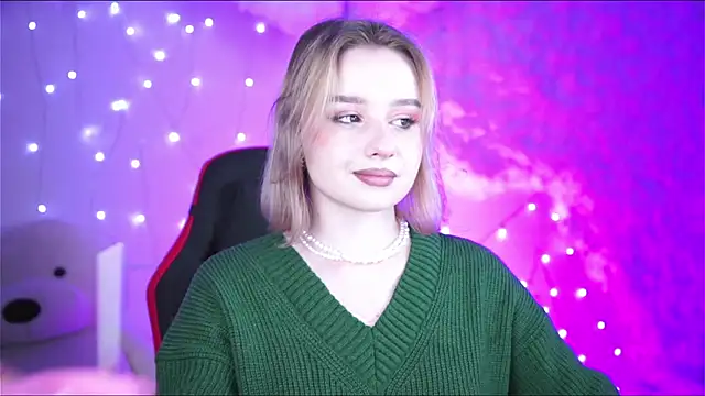 AdeleLoomis online show from December 2024 08:40:02 PM