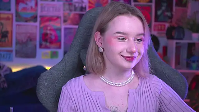 AdeleLoomis online show from December 2024 05:21:01 PM