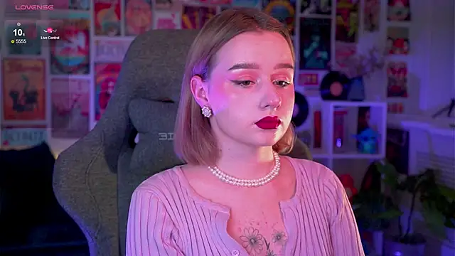 AdeleLoomis online show from December 2024 08:55:02 PM