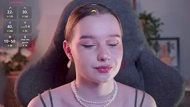 AdeleLoomis online show from December 2024 08:26:02 PM