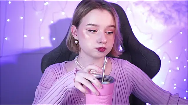 AdeleLoomis online show from January 2025 08:26:01 PM