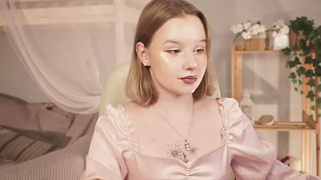 AdeleLoomis online show from September 2025 04:45:01 PM