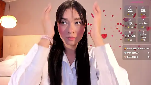 Maia W10 online show from March 2026 12:22:01 PM