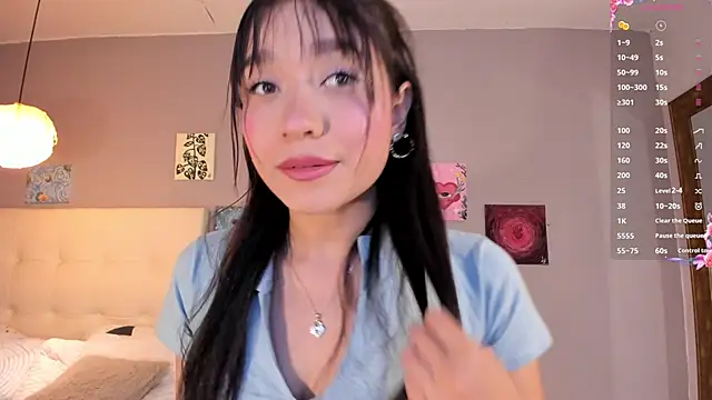 Maia W10 online show from May 2026 12:24:01 PM