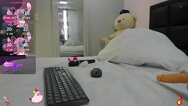 Catalina Jonex online show from October 2025 08:39:02 PM