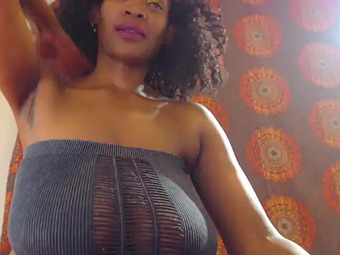 Silkytitss online show from December 2024 07:10:01 PM