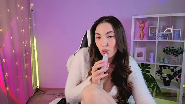 MelissaLovvv online show from May 2026 03:02:02 AM