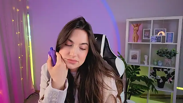 MelissaLovvv online show from May 2026 10:45:01 AM