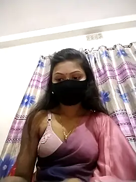 Nadia-2 online show from January 2026 11:20:01 PM