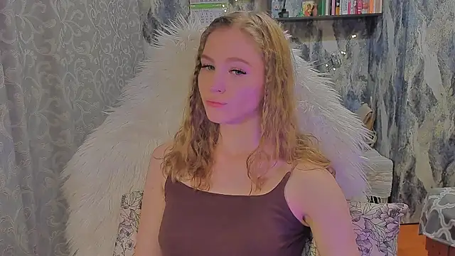 JuxxxsyBunx online show from November 2025 04:17:01 PM