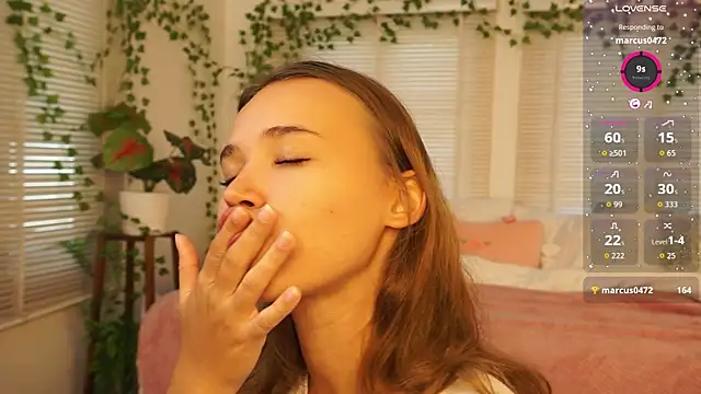 lexicoyy  online show from November 2025 04:48:02 AM