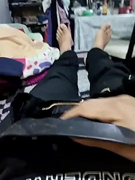 juan56900 online show from November 2025 03:44:01 PM