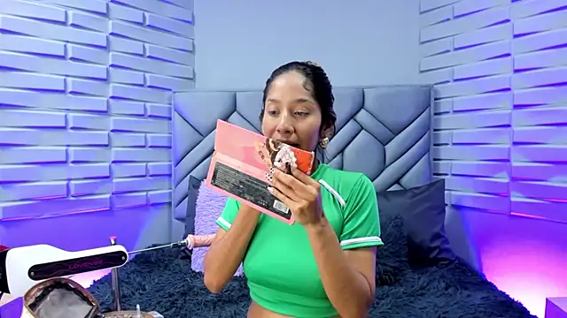 BriannaHarps online show from March 2025 08:59:01 PM