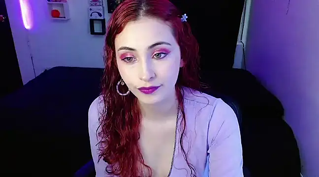 Snapshot of Eternal_Garden chatting on December 2024 11:55:01 PM Eternal Garden online show from December 2024 11:55:01 PM