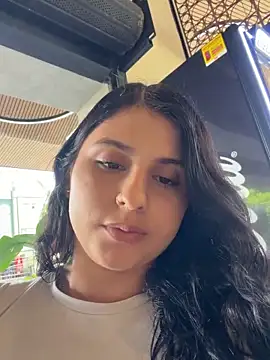 Luu Princess online show from March 2026 06:23:02 PM