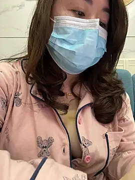 Snapshot of Angie_88 chatting on April 2026 02:44:02 AM Angie 88 online show from April 2026 02:44:02 AM