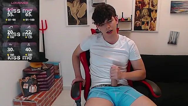 Angelo-cianuro- online show from February 2026 12:03:01 AM