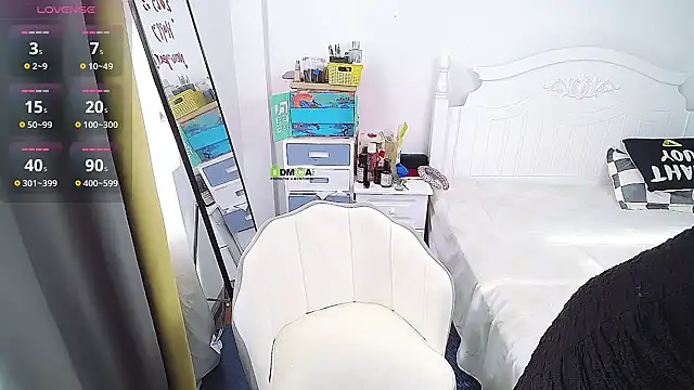 CN-Doudou online show from January 2025 04:22:02 AM