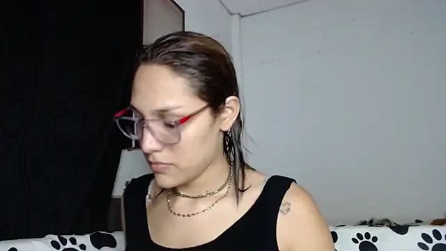 Snapshot of alexandra_lorens chatting on November 2025 01:15:01 AM alexandra lorens online show from November 2025 01:15:01 AM